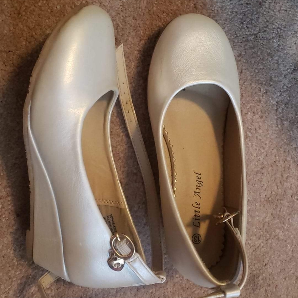 Little girls high heels  like new